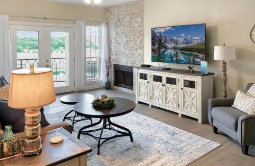Highland Lake Estates House | ILT 3221 Lakeside Serenity