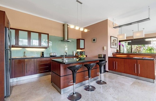 Ungasan Villa | Immaculate 3-4BR Villa with Butler Service and Spa