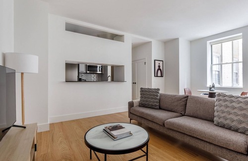 Financial District Apartment | Impeccable FiDi 1BR w/Golf Simulator, nr Freedom Tower, by Blueground