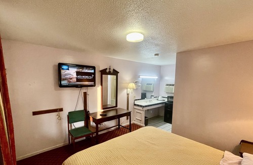 Mullins Apartment | imperial motel