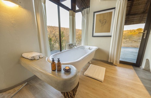 Madikwe Game Reserve Cabin | Impodimo Game Lodge