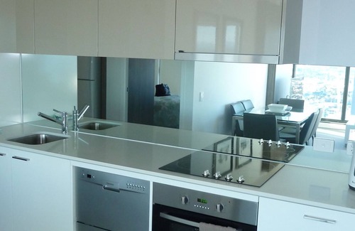 Melbourne Central Business District Apartment | IMPRESSIVE WATER VIEWS to Docklands and Overlooking the Bay