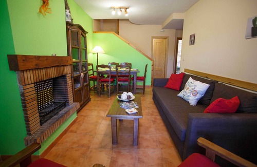 Pinuecar House | In Casa Amapola you can enjoy all the comforts of the city