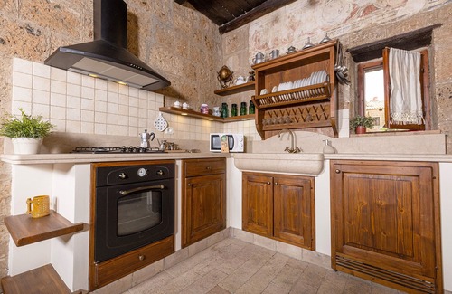 Bagnoregio House | In downtown Civita, an aristocratic home for living in time gone by.