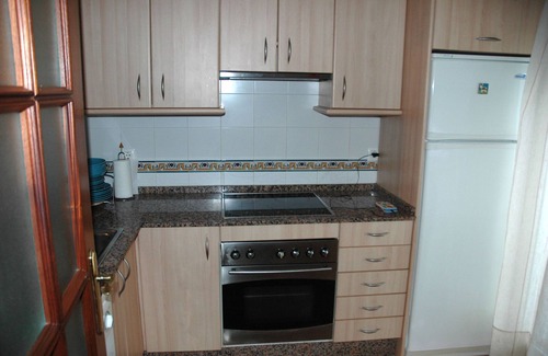 Conil de la Frontera City Center Apartment | In front of the beach, magnificent views of the sea, garage and Free WIFI