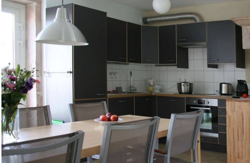 Cuisery Apartment | in La Fontenelle, Cuisery