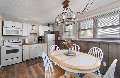 Grafton House | In the center of all Historic Main Street has to offer