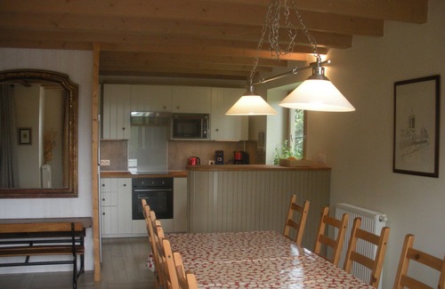 Genneville House | In the countryside 15 minutes from Honfleur, a recent house, bright