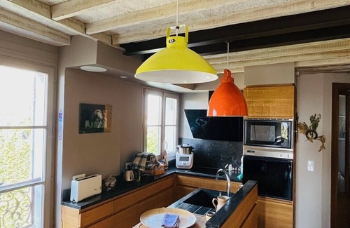Montmartre Apartment | In the Heart of Montmartre