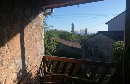 Burlats House | In the heart of Sidobre, panoramic view of the Black Mountains