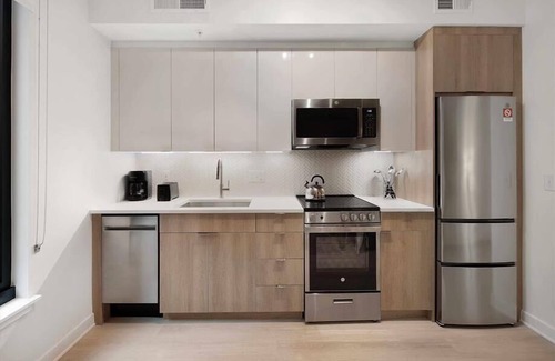 NoMa Hotel | In the Middle of Everything! nr Malls, H street & Downtown