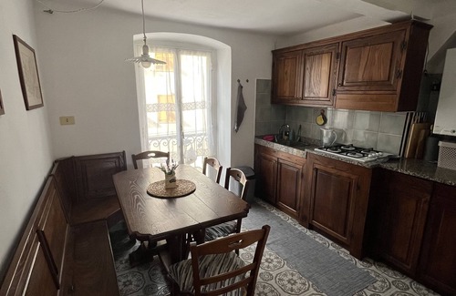 Genoa Apartment | In the Piazzetta in Nervi