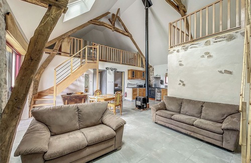 Beynat House | In the south of Corrèze: rustic gîte in a green and peaceful setting