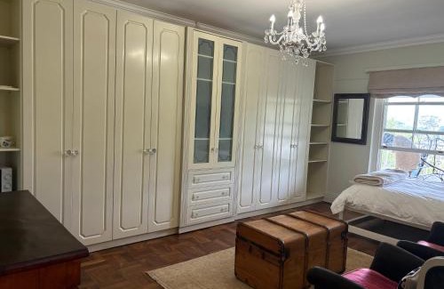 Die Boord House | In the Vine Country Manor Guesthouse