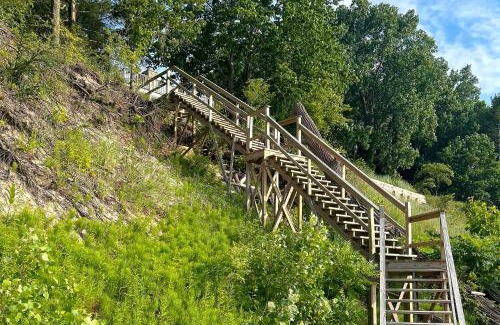 Harbert House | In The Woods, by The Water
