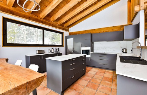 Les Praz-de-Chamonix Ski Chalet | Incredible Chalet-Terrace Incredible-Jacuzzi & Sauna