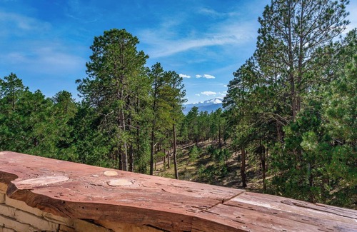 Colorado Springs House | Incredible Views ~ 6BR ~ Sleeps 20 + Hot Tub, Game Room, Theatre, Gym