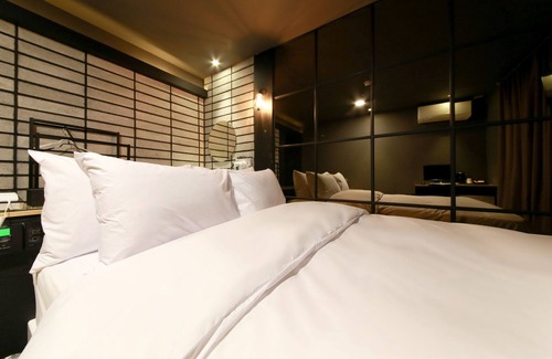 Anyang Hotel | Indeokwon Wol