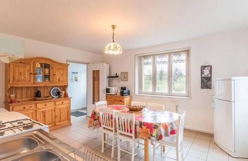 Breurey-les-Faverney Cottage | Independent house in old mill with pets allowed