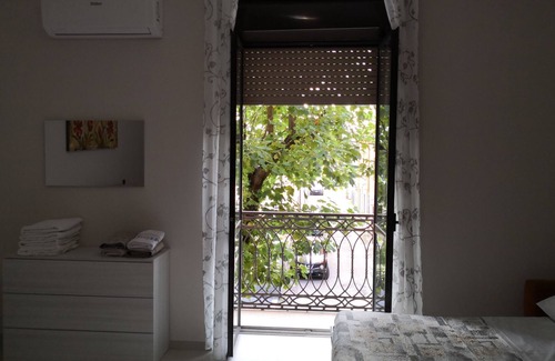 Telese Apartment | Independent apartment in the central area.