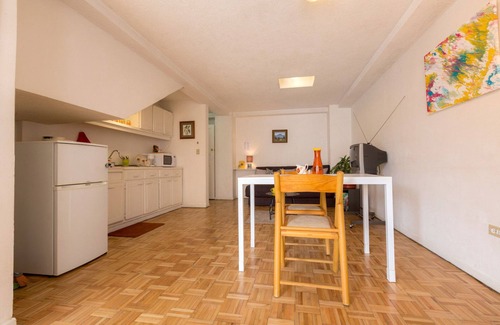 La Colon Apartment | Independent spacious Loft with Private Terrace at La Mariscal Alta Quito