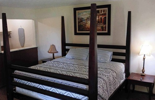 South Toledo Bend Hotel | Indian Creek Lodge