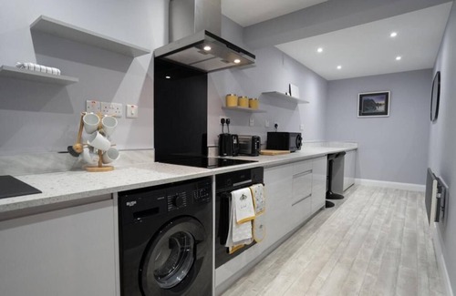 Ballycastle Apartment | Indigo Apartment is a quaint one bedroom apartment in the heart of Ballycastle.