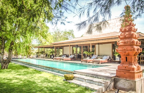 Gili Meno Apartment | Indigo Master Suite - Luxury Island accommodation at Villa Pulau Cinta