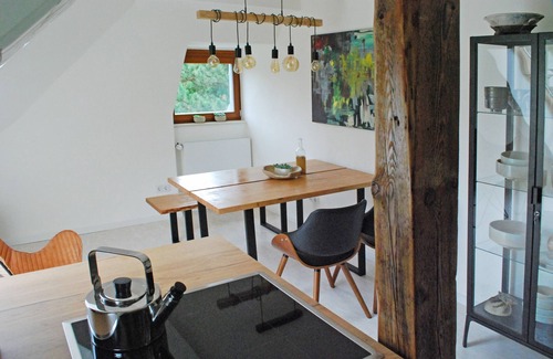 Wuerzburg Apartment | Individual living in the Tonhaus - bright DG apartment with a view of the vineyards