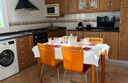 Rasines Cottage | Individual stone house with 450m2 garden, secure pool, gazebo and barbecue.