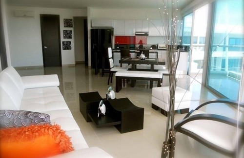 La Boquilla Condo | Indulge in an Airy Cartagena Condo