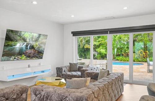 Fort Lauderdale Villa | Indulgent Tranquility at Luxurious Villa Retreat