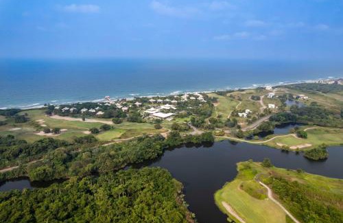 Tela Resort | Indura Beach & Golf Resort Curio Collection By Hilton