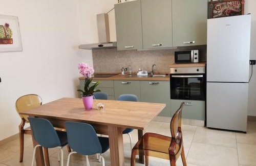 Pisogne Apartment | INES HOME tra lago e montagna - Lago d'Iseo