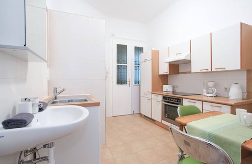 Ottakring Apartment | Inexpensive 1-room apartment in a quiet location