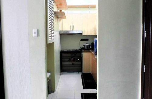 Muntinlupa Condo | Infinity Staycation, Charming 1-bedroom condo in marvelous Muntinlupa with WiFi