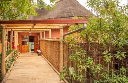 Kinigi House | Ingagi Park View Lodge UNIT 1