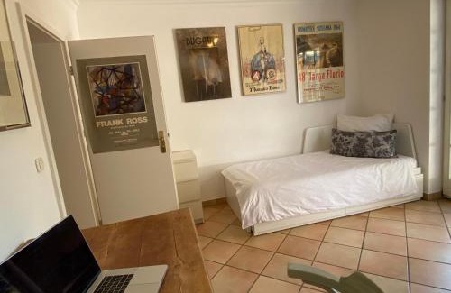 Eschborn Apartment | Inge's Arthouse bei Frankfurt