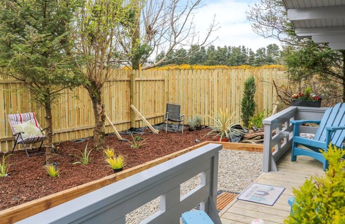 Dungloe House | INISEAN LODGE, with a garden in Dungloe, County Donegal