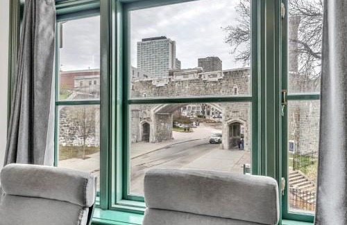 Vieux-Quebec-Cap-Blanc-colline Parlementaire Apartment | Initial - 1000 St-Jean - Old City