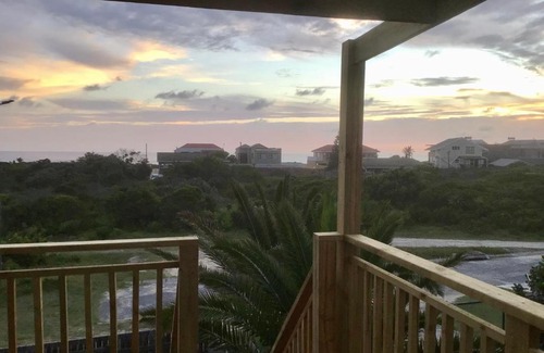 Wilderness Beach Apartment | InkFish Loft