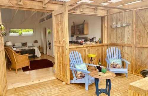 Wilderness Beach Apartment | InkFish Loft