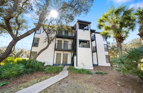 Inlet Beach Apartment | Inlet Dunes 201 Condo