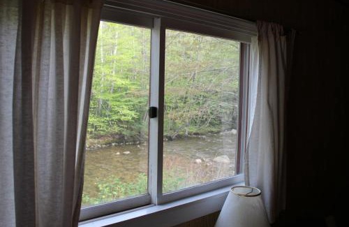 North Woodstock Hotel | Inn 32