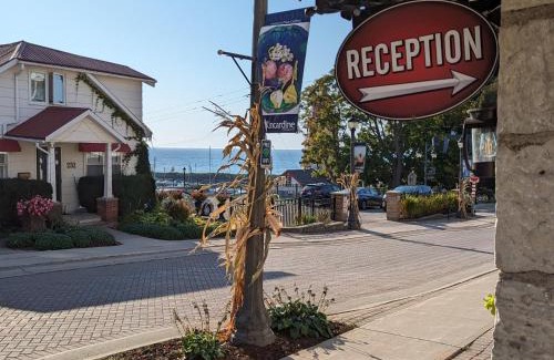 Kincardine Hotel | Inn at the Harbour