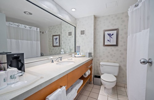 Downtown New Westminster Hotel | Inn at the Quay