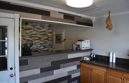 Lenoir City Hotel | Inn of Lenoir Motor Lodge