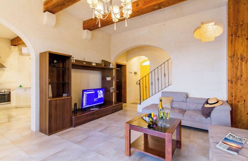 Santu Pietru House | Inni Gozitan Farmhouse Private Pool, L-Gharb Gozo, Malta