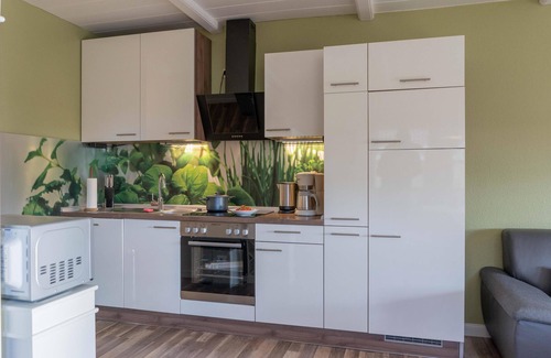 Fehmarn Apartment | Inselblume 57 - vacation home with dog in Meeschendorf