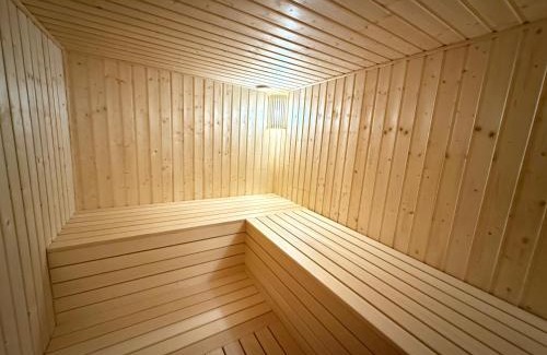 Insko House | Insko Home & Sauna